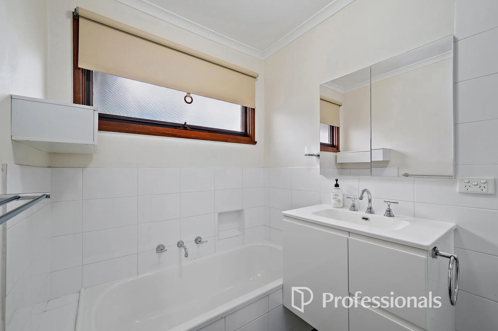 Additional image 6 of 37 Commercial Road, Mount Evelyn VIC 3796