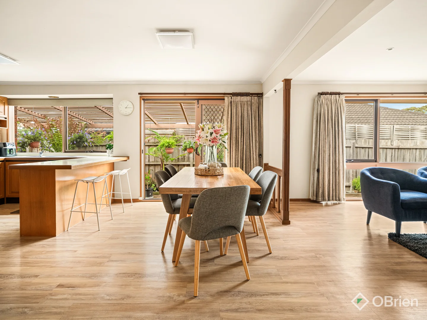 20 Luscombe Avenue, Carrum Downs VIC 3201 photo 4
