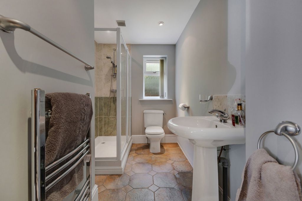 Additional image 21 of 5 bed detached house for saleHolling Moor Lane, Wickersley, Rotherham S66