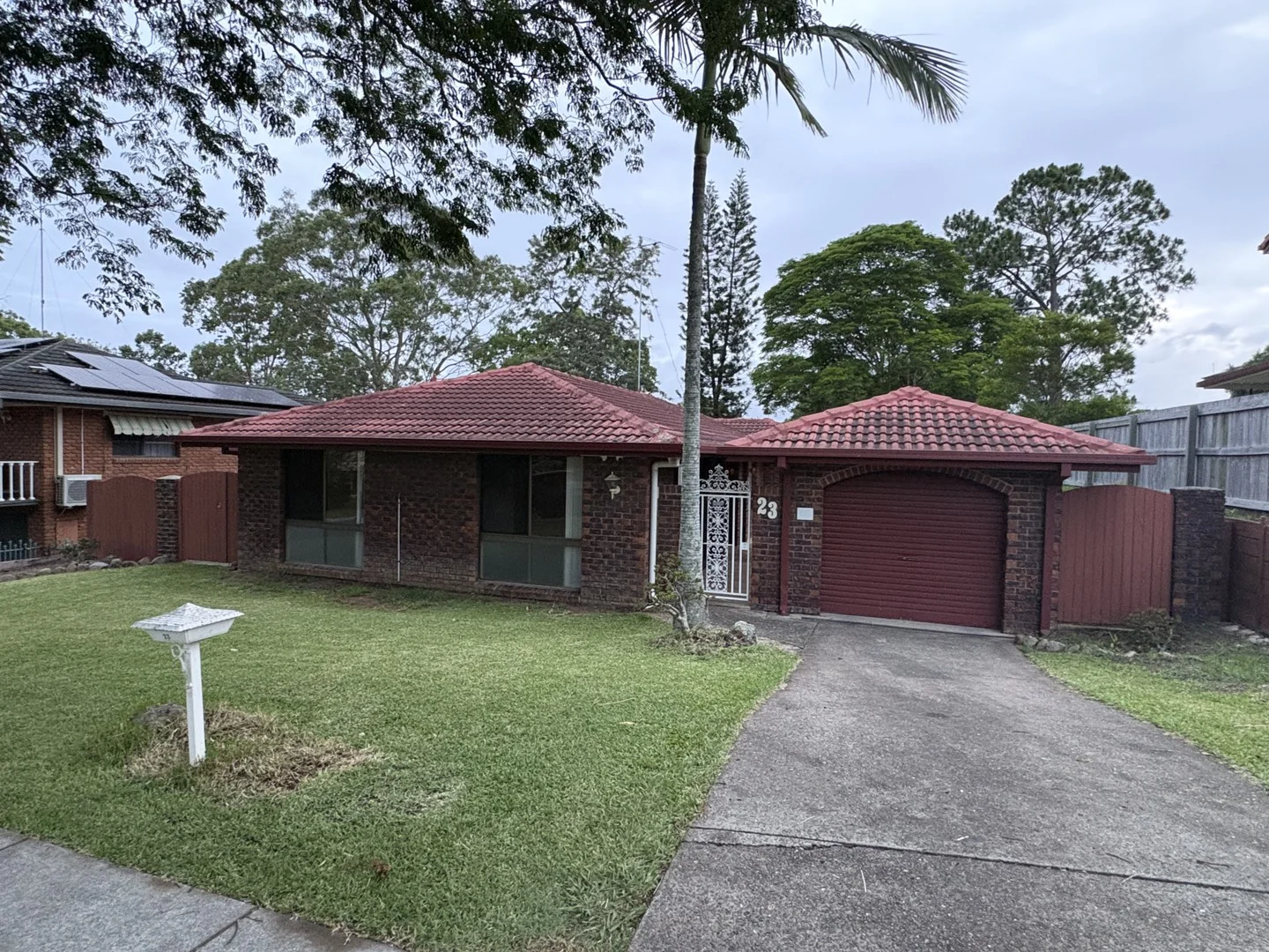 23 Kenora Street, Mansfield QLD 4122