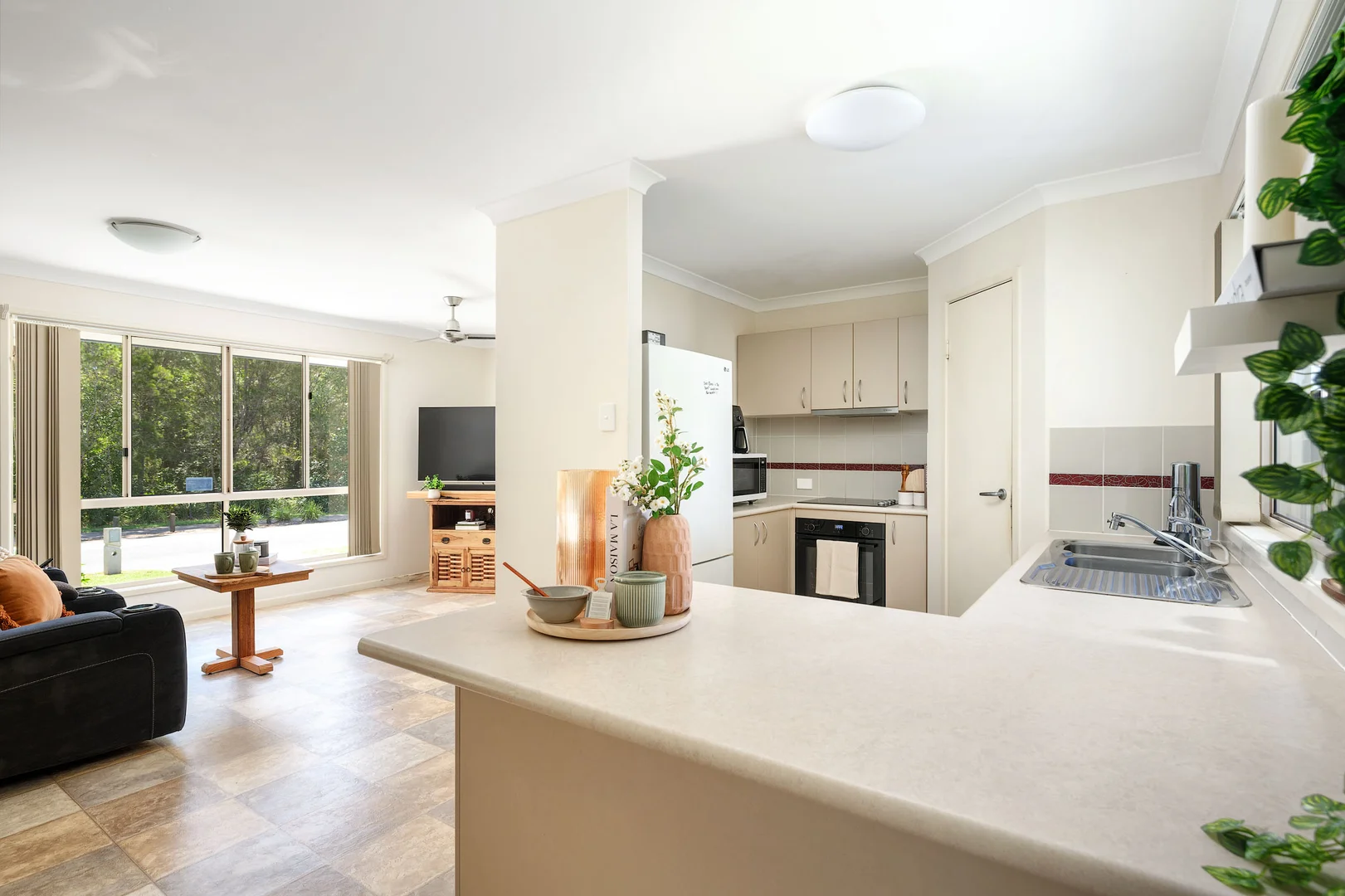 Additional image 2 of 14 Creekside Esplanade, Cooloola Cove QLD 4580