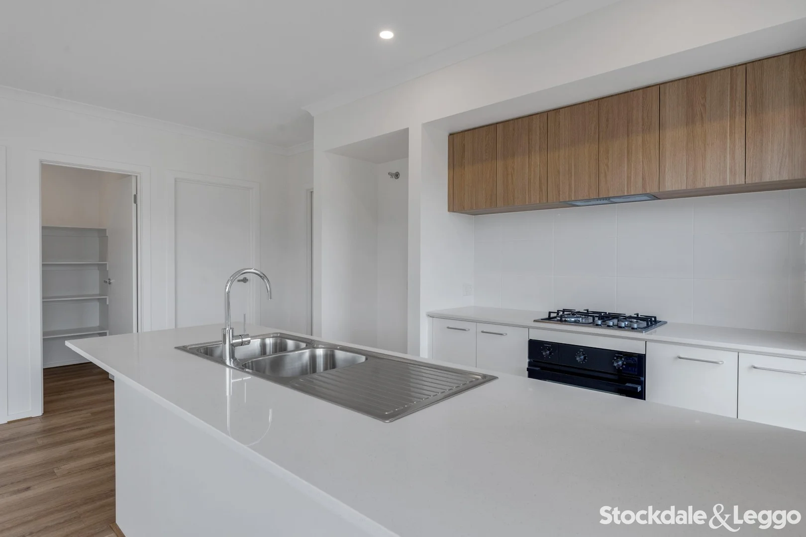 Additional image 3 of 27 Molesworth Crescent, Donnybrook VIC 3064