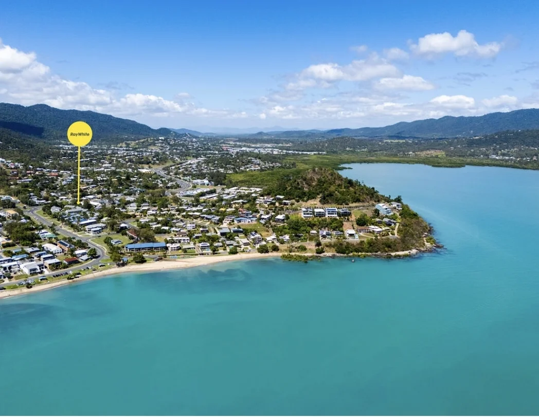 37a Stewart Drive, Cannonvale QLD 4802
