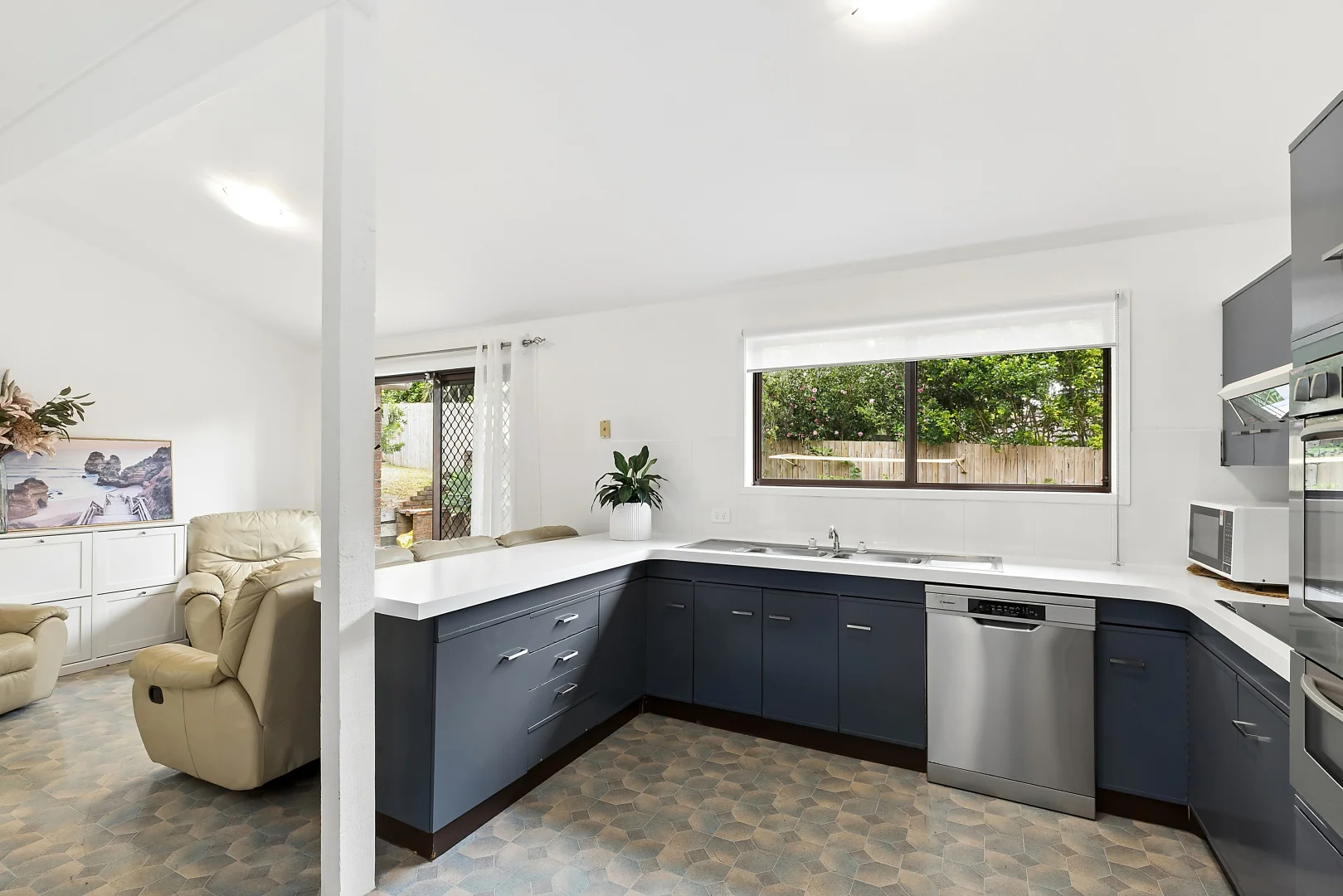 Additional image 3 of 12 Waldron Road, Kincumber NSW 2251