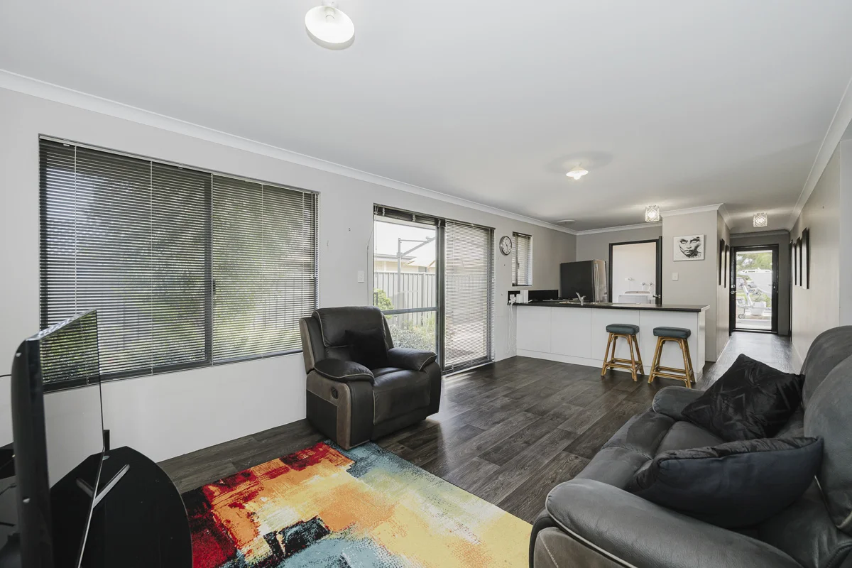 45 Mebbin Grove, Yanchep WA 6035 photo 4