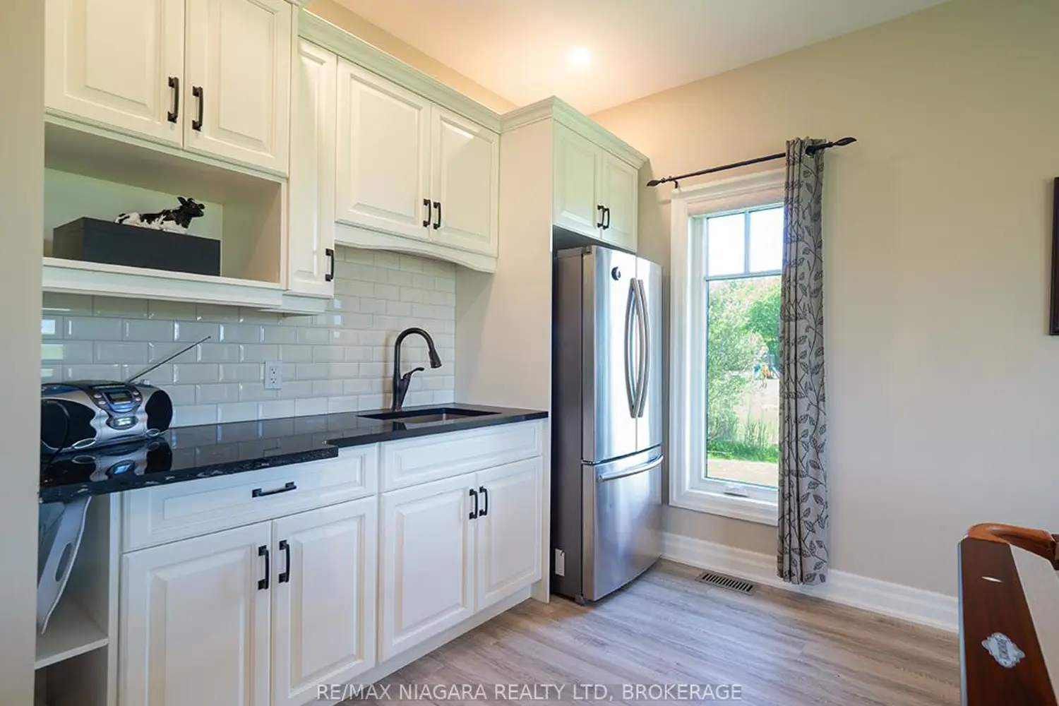 Additional image 10 of 50765 Lambert Road