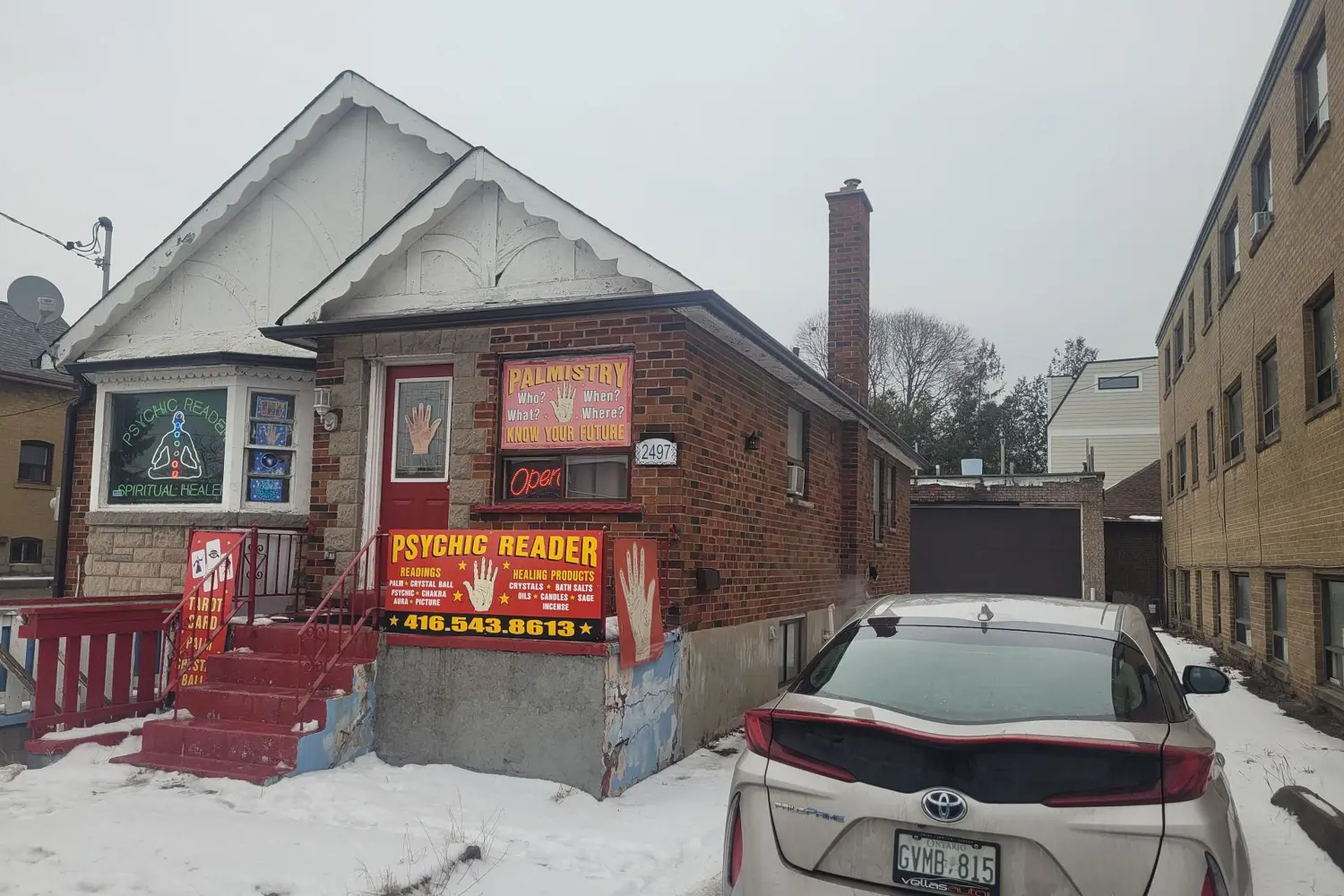 2497 Dufferin Street