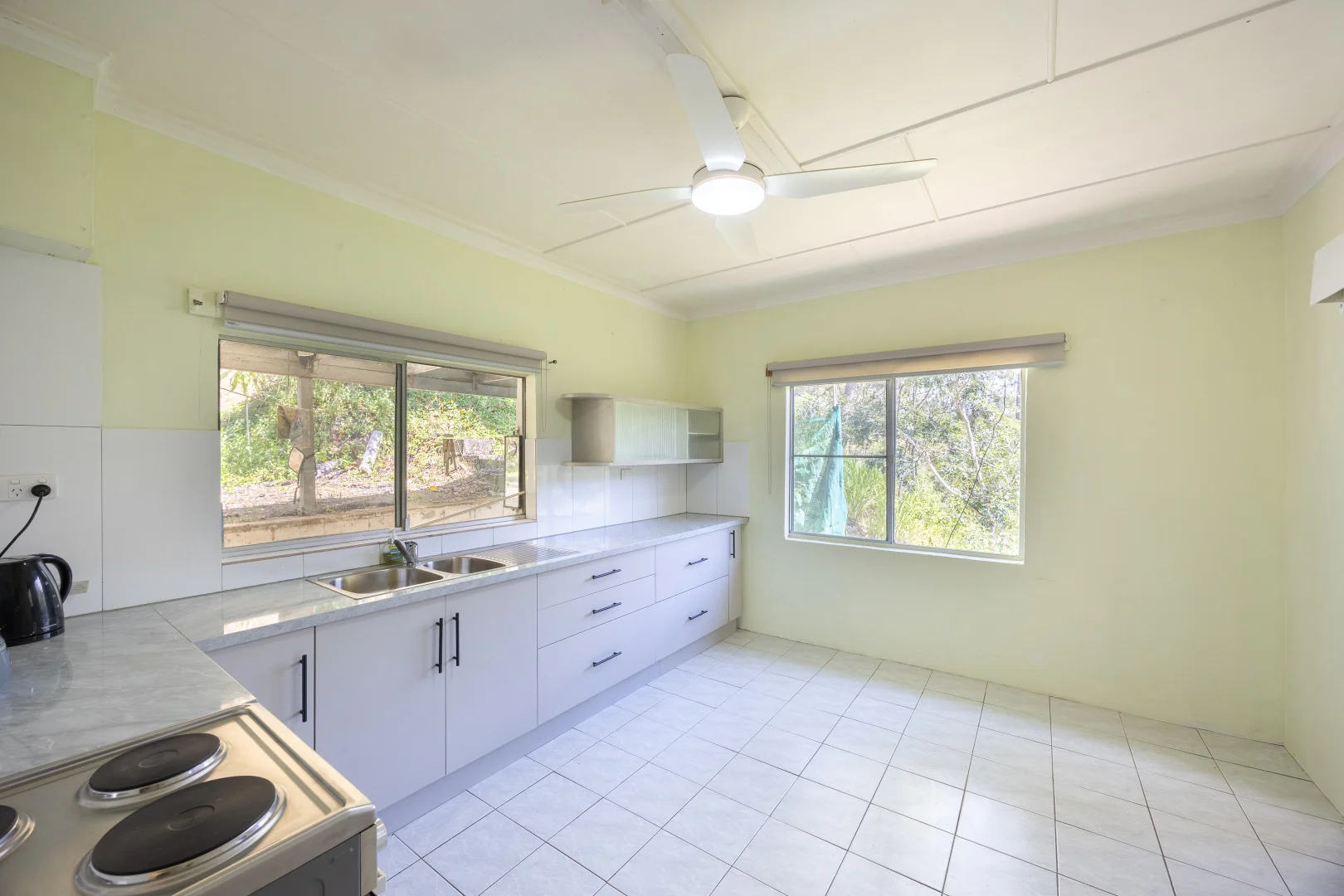 105 Weeroona Road, Calliope QLD 4680 photo 5