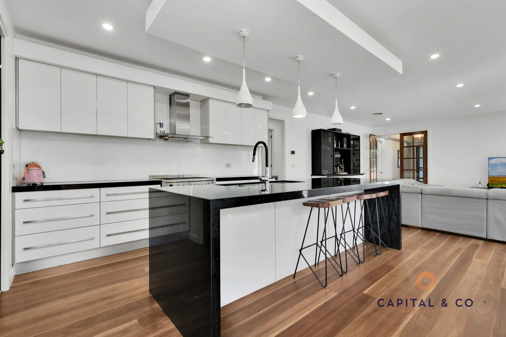 Additional image 4 of 16 Bridgehaven Drive, Craigieburn VIC 3064