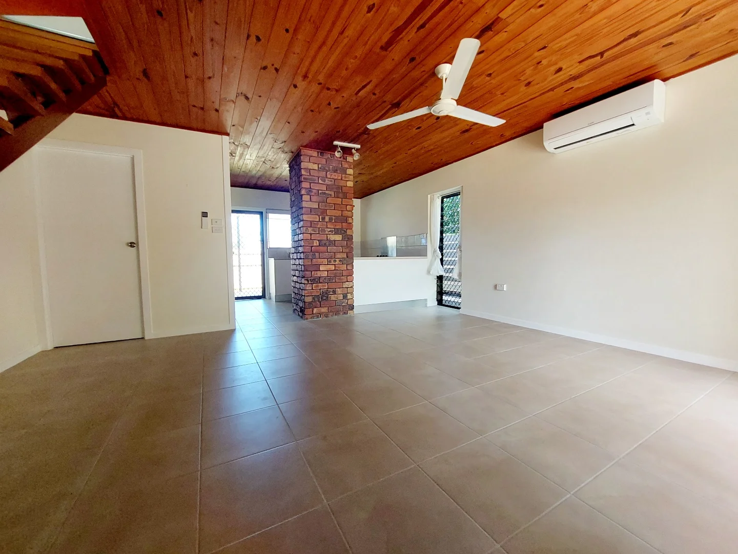 Additional image 5 of 4/24-26 Mimosa Street, Holloways Beach QLD 4878