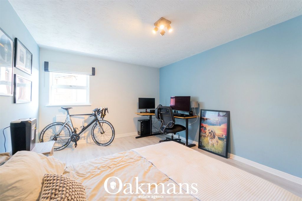 Additional image 10 of 2 bed flat for saleRumbush Lane, Shirley, Solihull, West Midlands B90