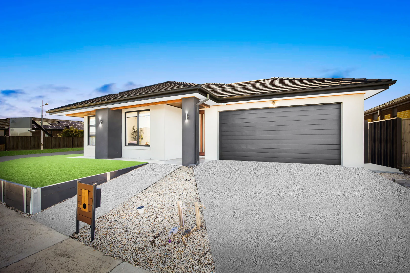 25 Rosewater Street, Manor Lakes VIC 3024 photo 2