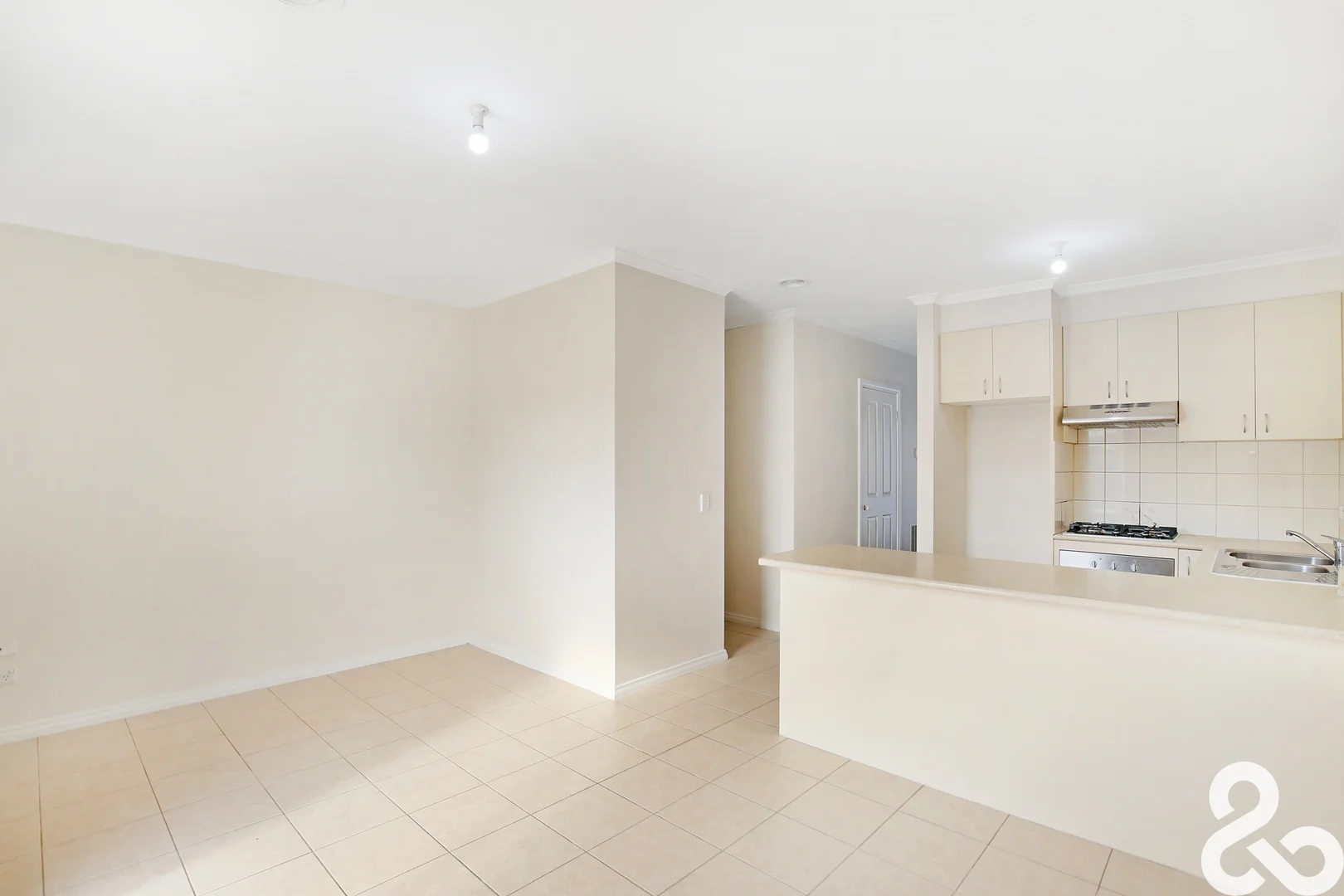 Additional image 10 of 2/90 Edgars Road, Thomastown VIC 3074