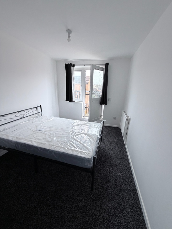 Room in a Shared Flat, Borrett Close, SE17, N1 7GU photo 5