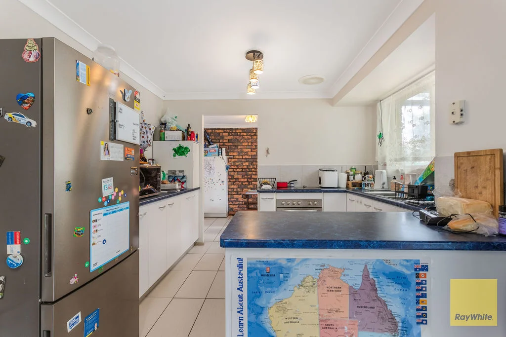 Additional image 4 of 28 Samantha Street, Boronia Heights QLD 4124