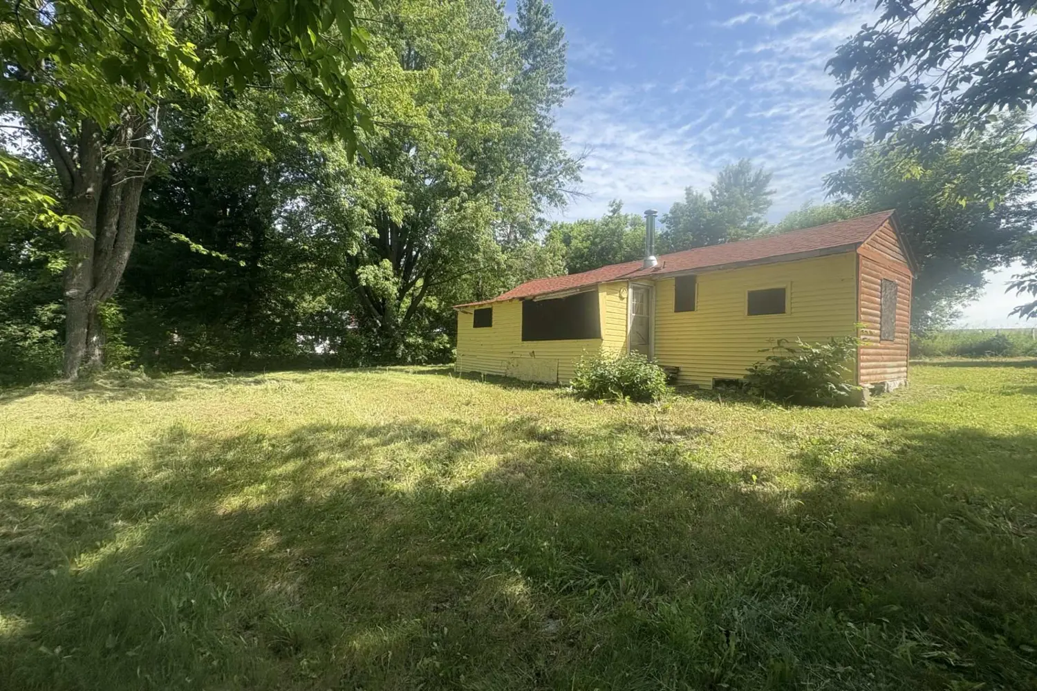 143 Gypsy Lane photo 3