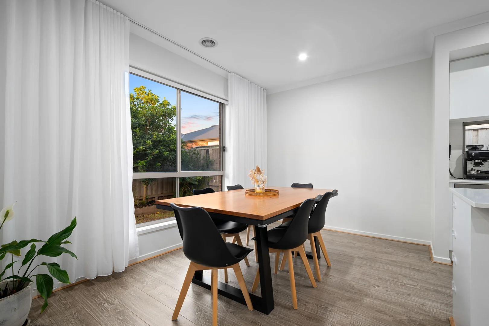 Additional image 11 of 20 Totterdown Way, Werribee VIC 3030