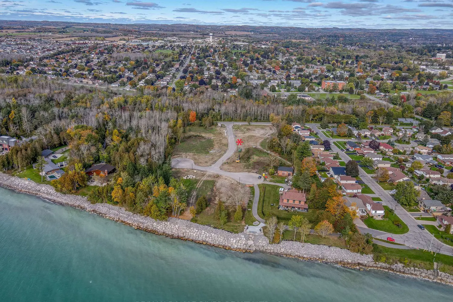 Additional image 3 of Lot 12 Suzanne Mess Boulevard