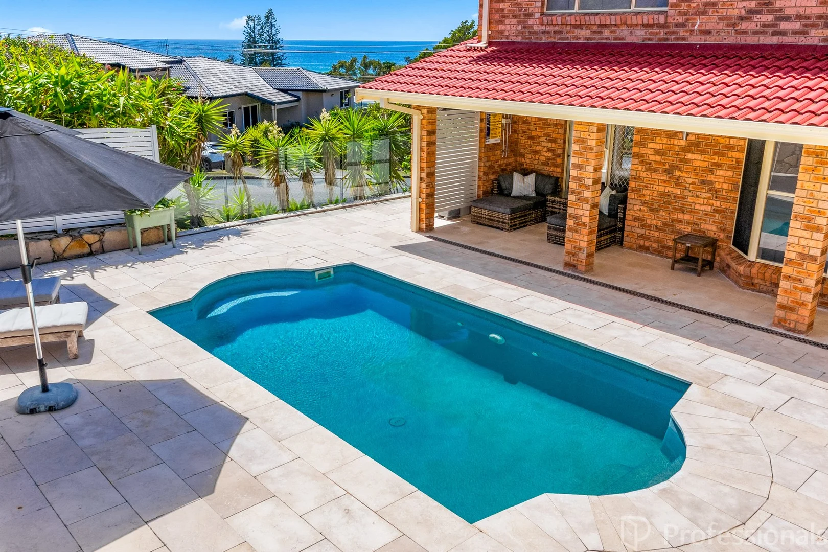 2 Charles Street, Forster NSW 2428