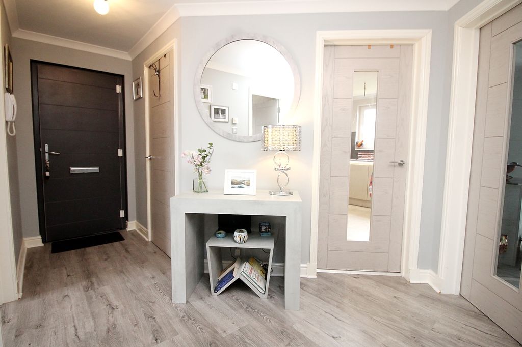 Additional image 8 of 2 bed flat for saleOakburn Walk, Jamestown G83