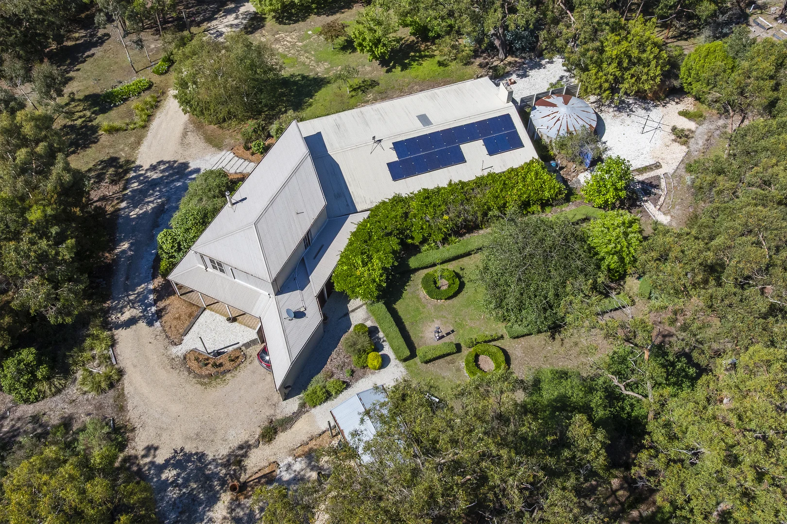 Additional image 25 of 103 Royal Parade, Riddells Creek VIC 3431