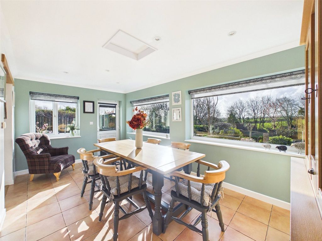 5 bed detached house for saleJacobstow, Cornwall EX23 photo 3