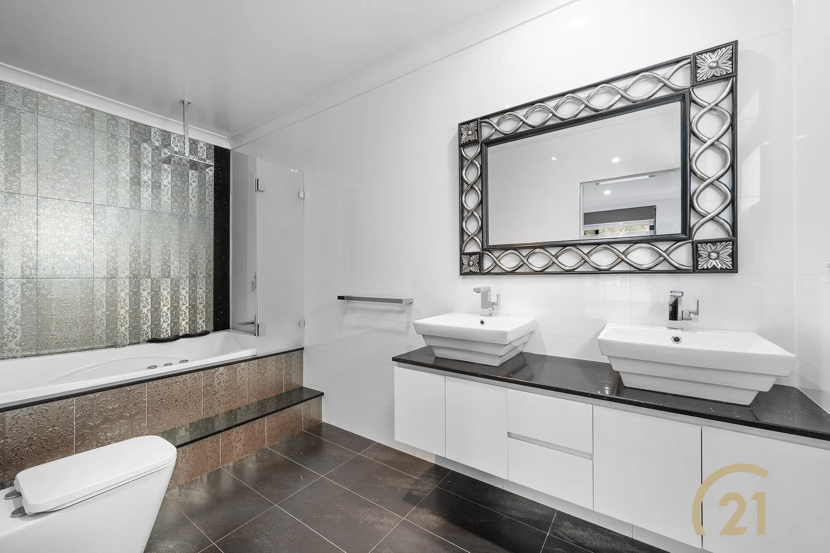 Additional image 13 of 7 Endeavour Road, Georges Hall NSW 2198