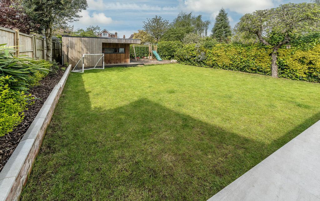 Additional image 22 of 4 bed detached house for saleHarrow Road, West Bridgford NG2