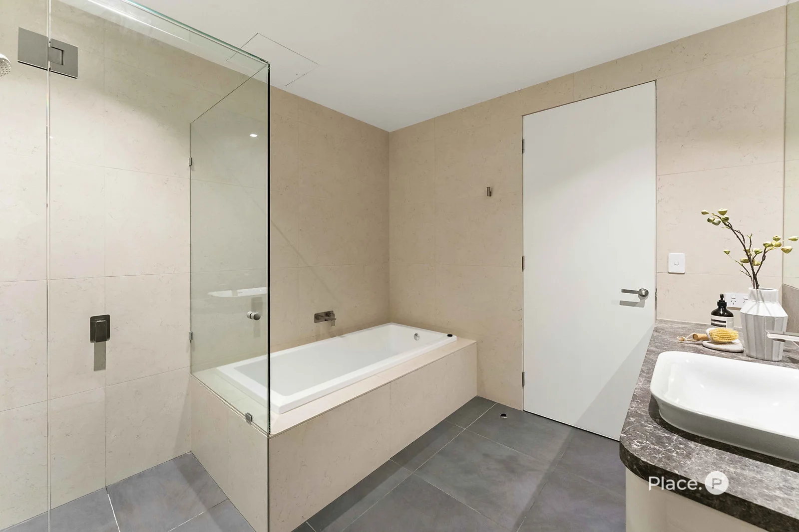 Additional image 18 of 57 Byron Street, Bulimba QLD 4171