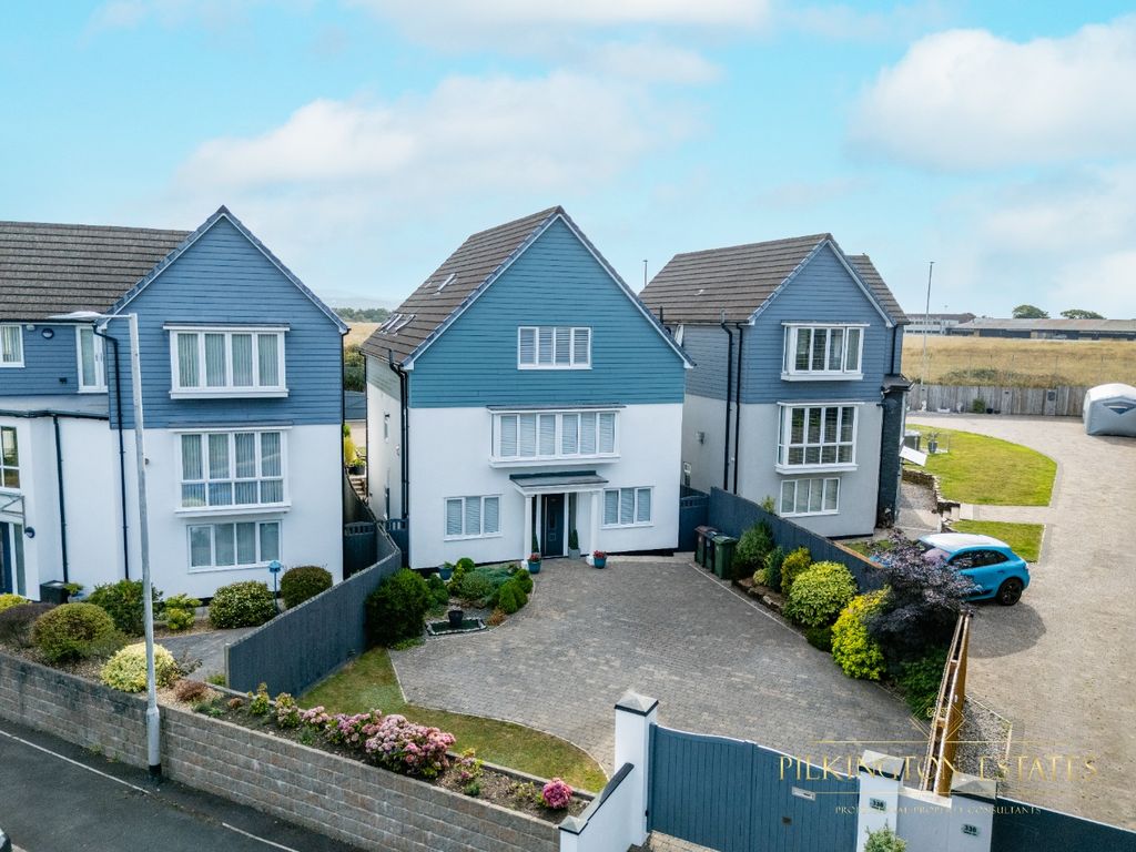 5 bed detached house for saleDerriford, Plymouth, Devon PL6