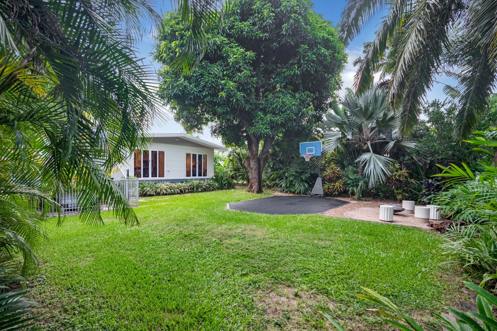 Additional image 26 of 25 Ryan Street, North Ward QLD 4810