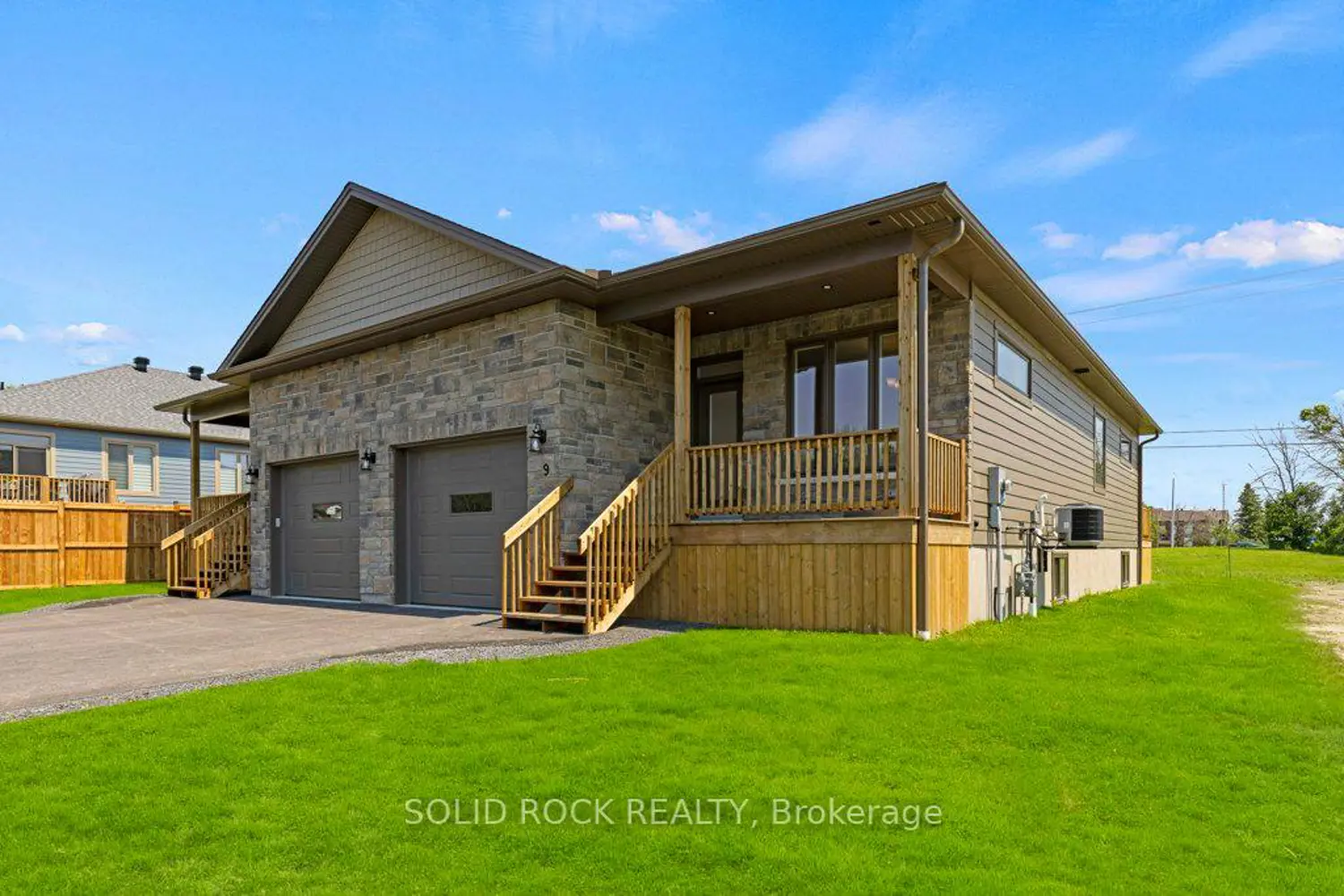 9 Billings Avenue
