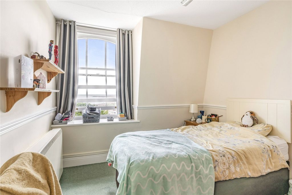 Additional image 12 of 3 bed flat for sale2 The Esplanade, Minehead, Somerset TA24
