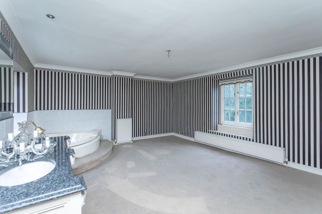 Additional image 19 of 5 bed detached house for saleBroomhouse Lane, Edlington, Doncaster DN12