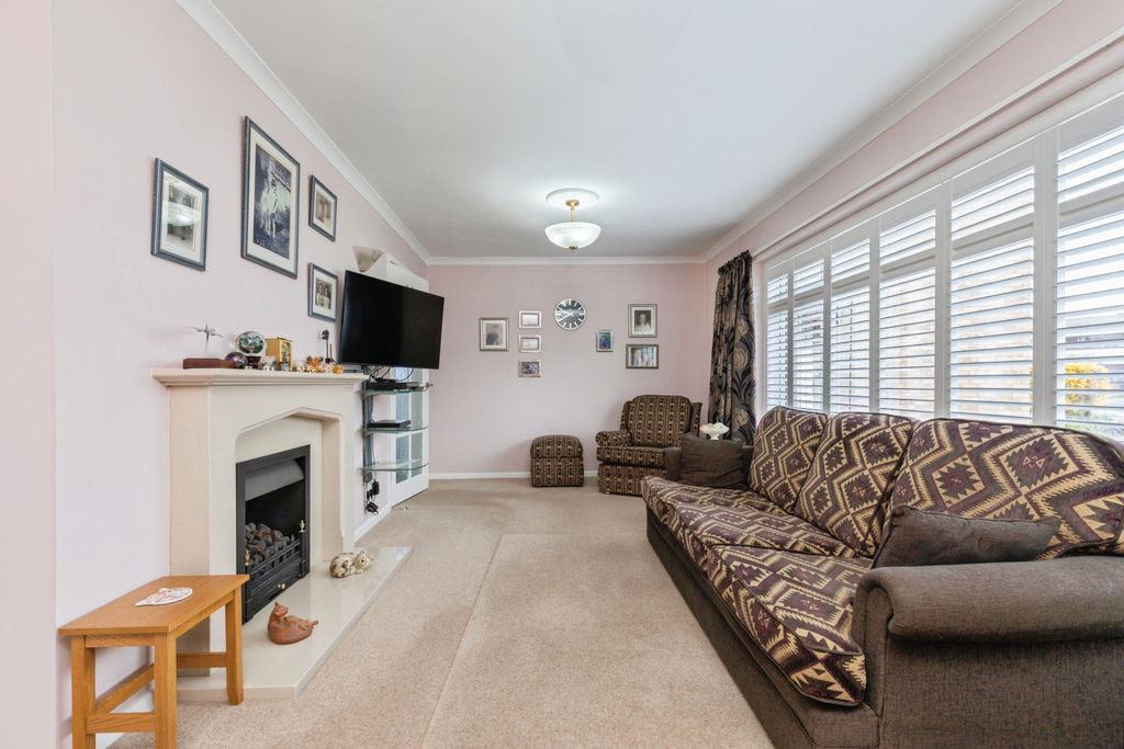 Additional image 9 of 4 bed semi-detached house for saleDerricke Road, Bristol BS14