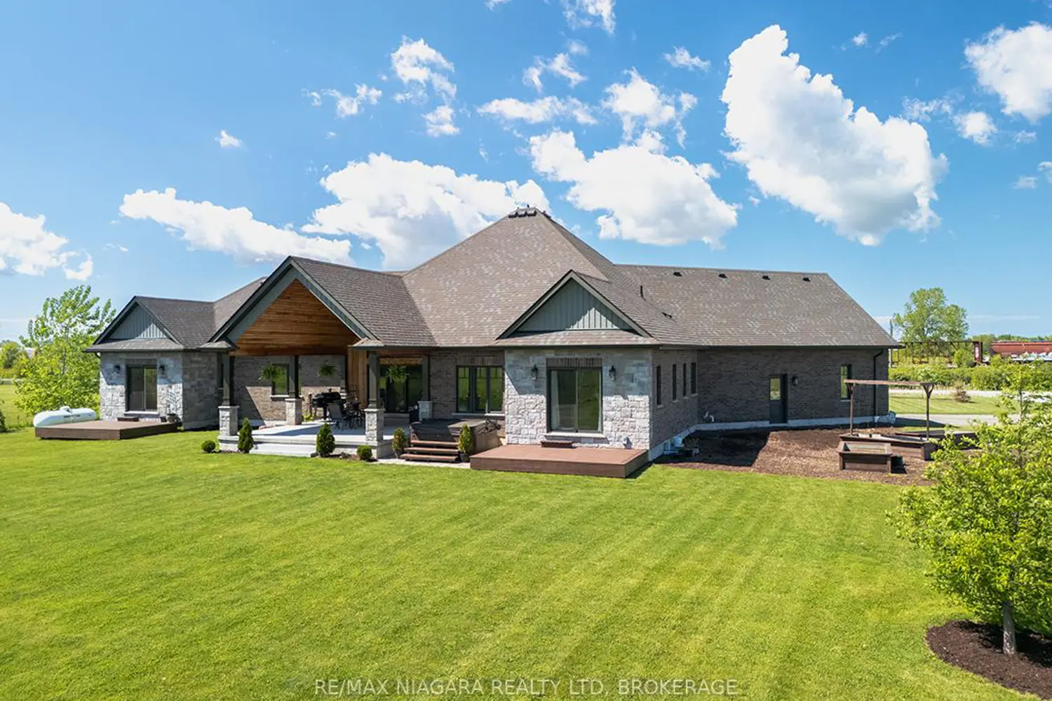 Additional image 12 of 50765 Lambert Road