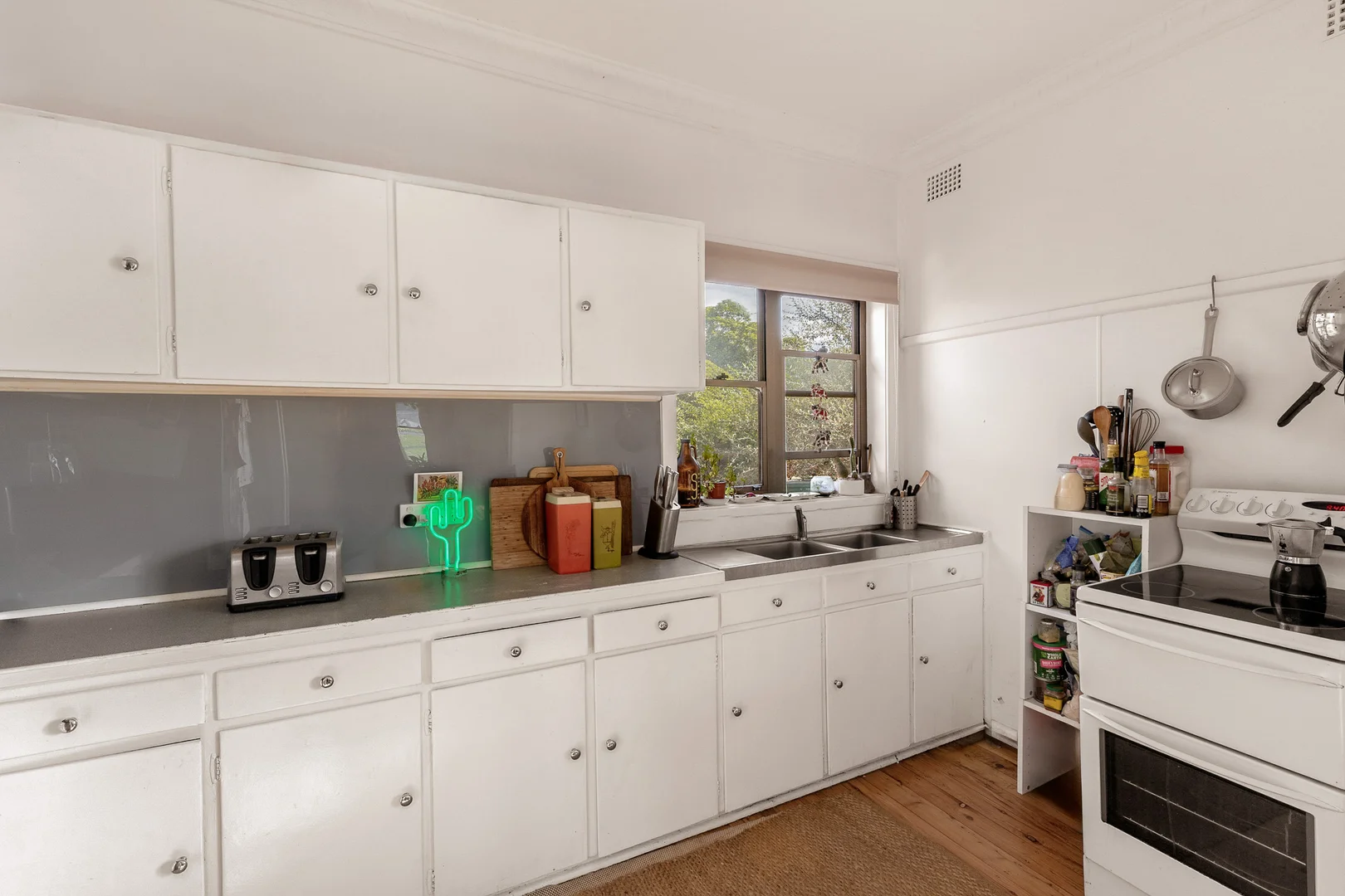 Additional image 4 of 82 Weringa Avenue, Lake Heights NSW 2502