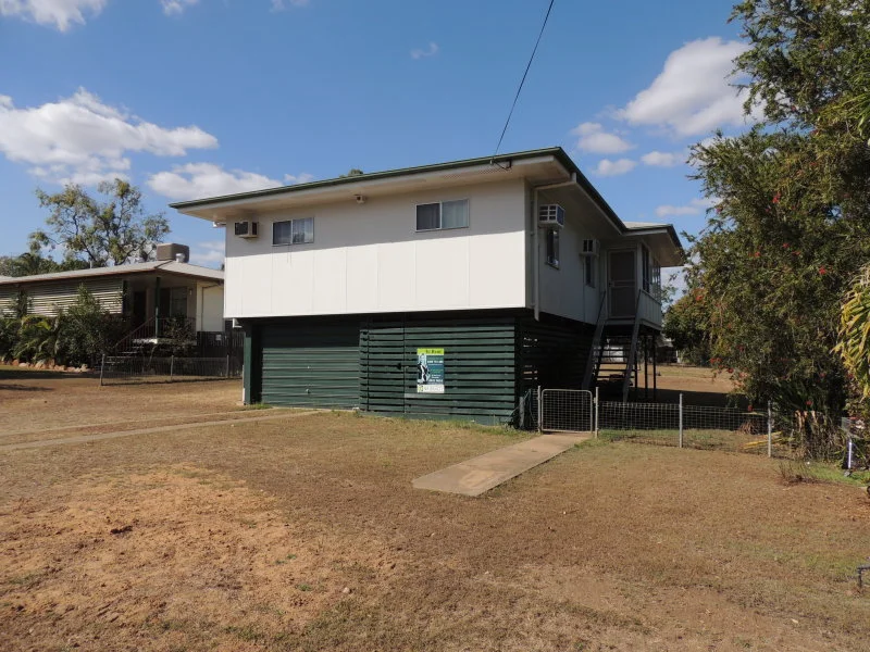 15 Lawrence Drive, Moranbah QLD 4744