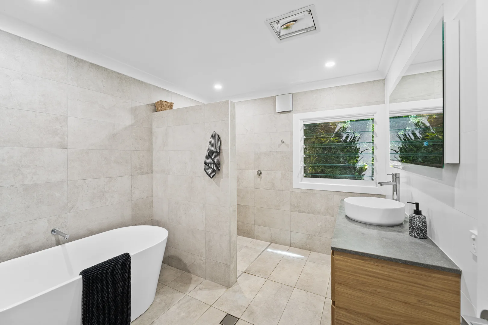 Additional image 20 of 126 Coachwood Road, Matcham NSW 2250