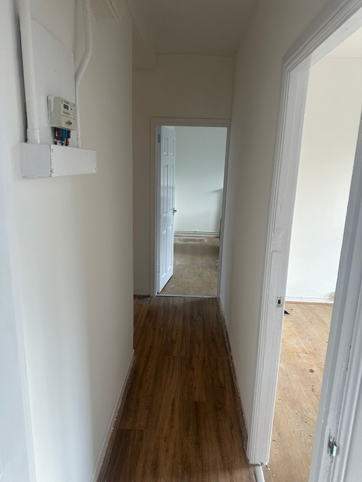 Room in a Shared Flat, Chicksand Street, E1, N1 7GU photo 5