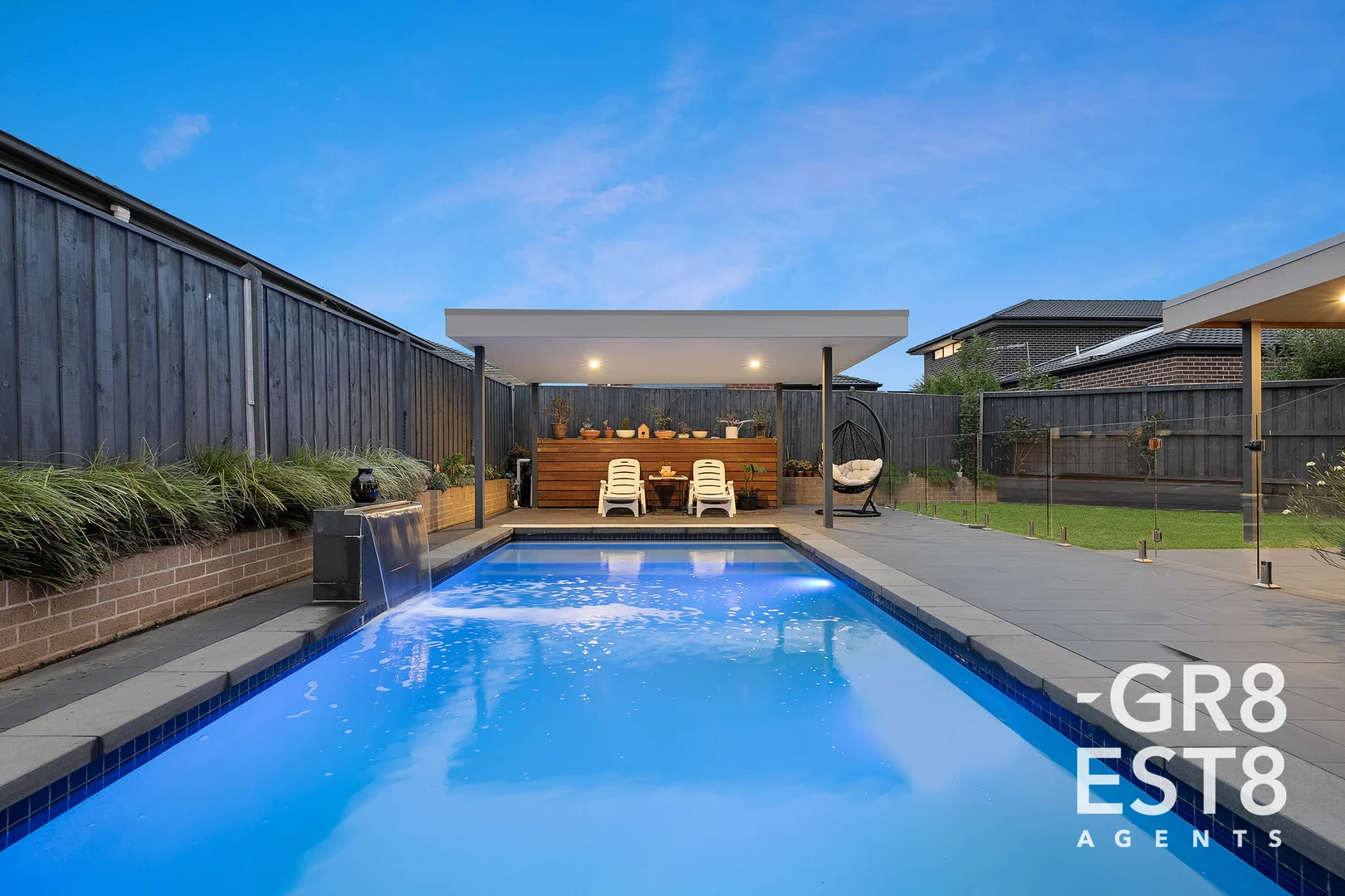 17 Statham View, Cranbourne West VIC 3977 photo 2
