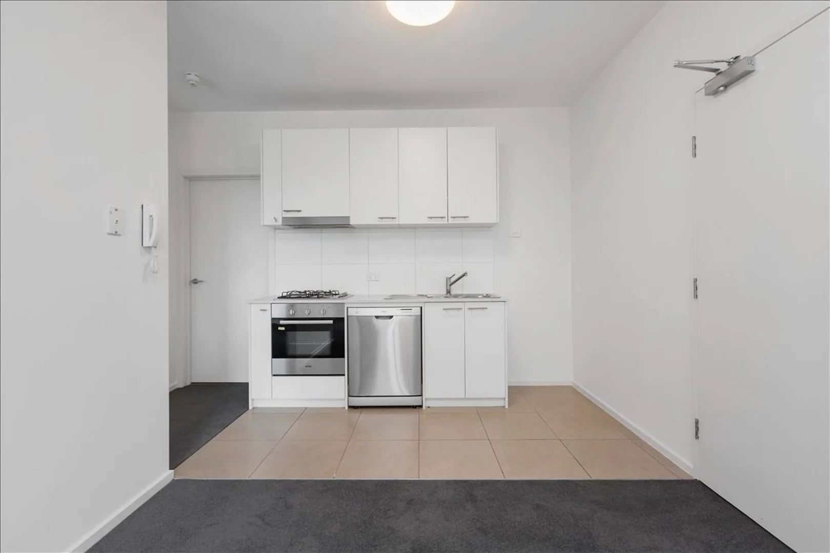 206/50 Janefield Drive, Bundoora VIC 3083 photo 4