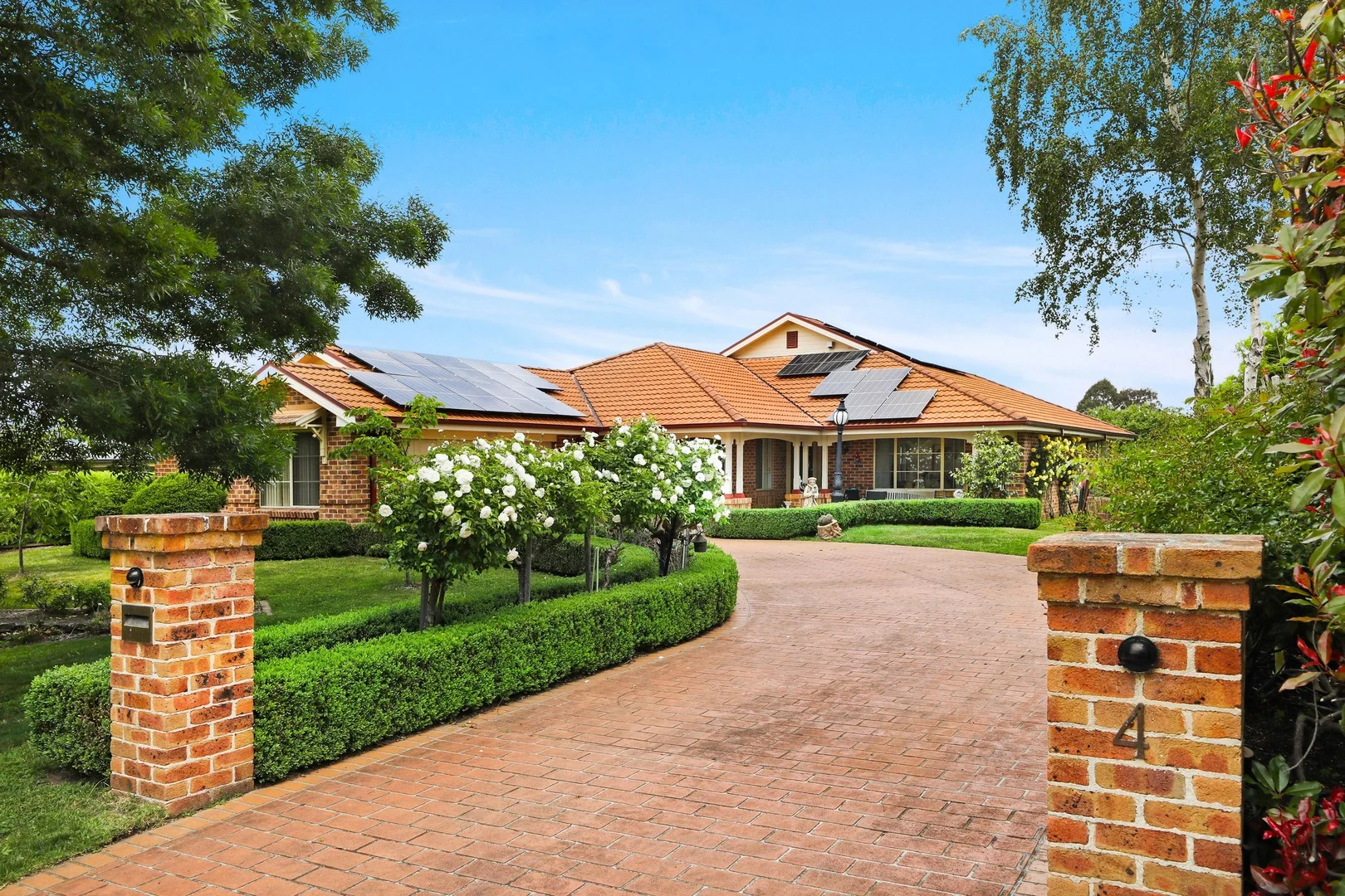 4 Reflections Way, Bowral NSW 2576