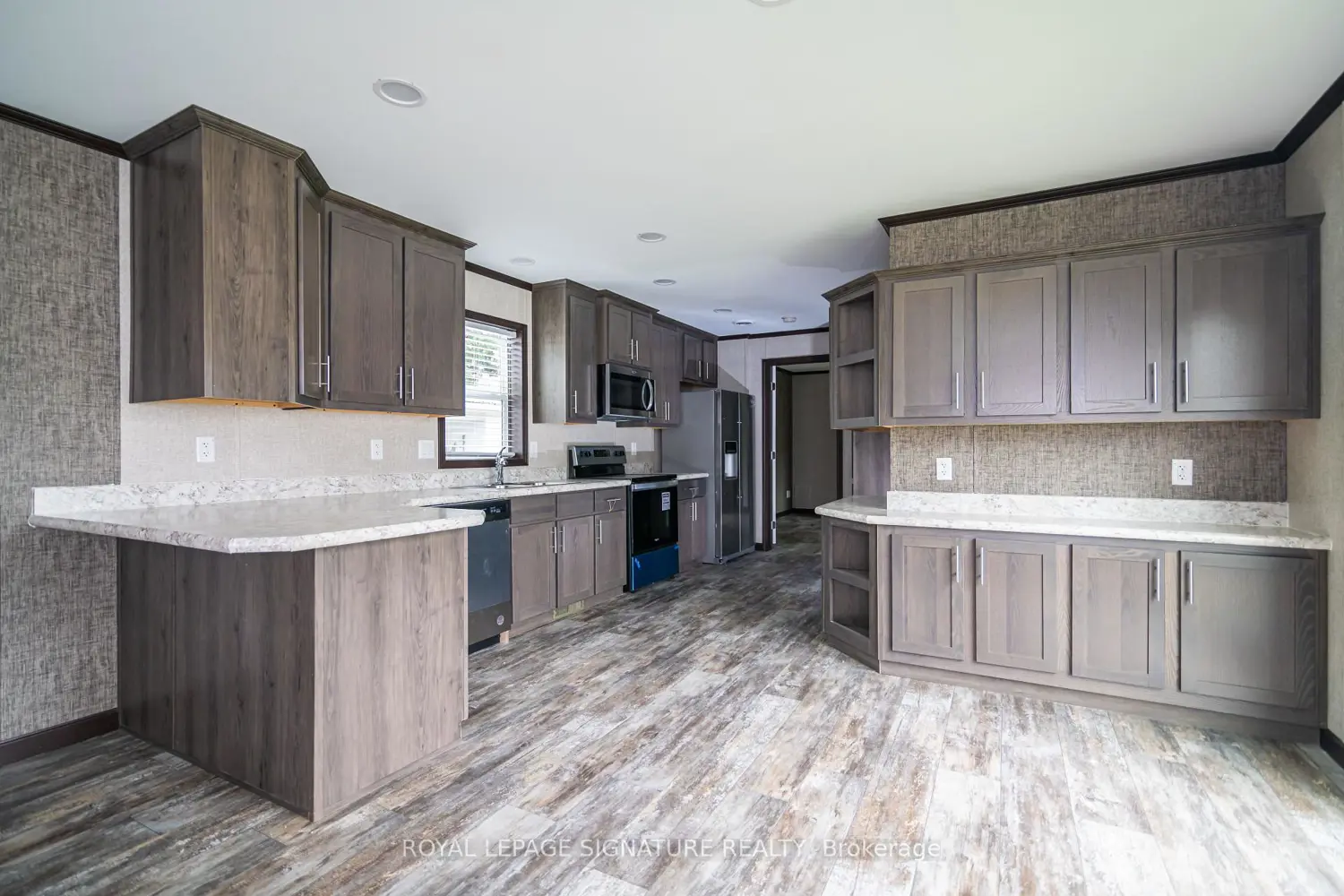 Additional image 6 of 126 Regency Drive