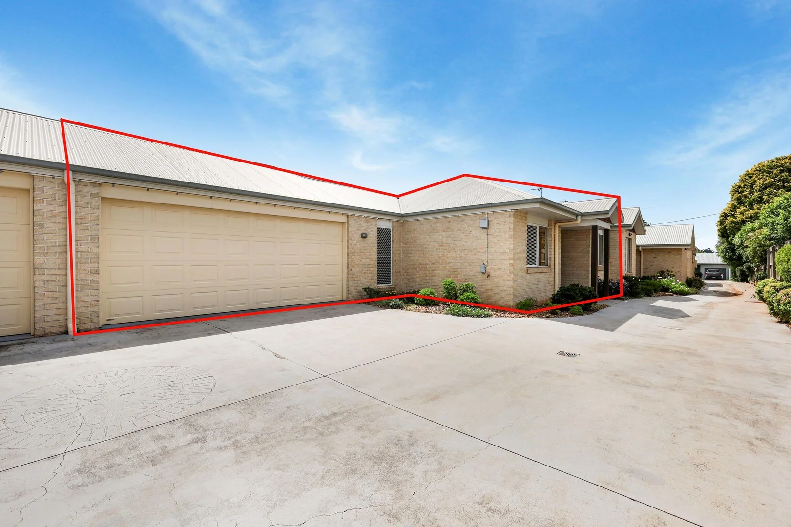 2/3 Jewell Street, Centenary Heights QLD 4350