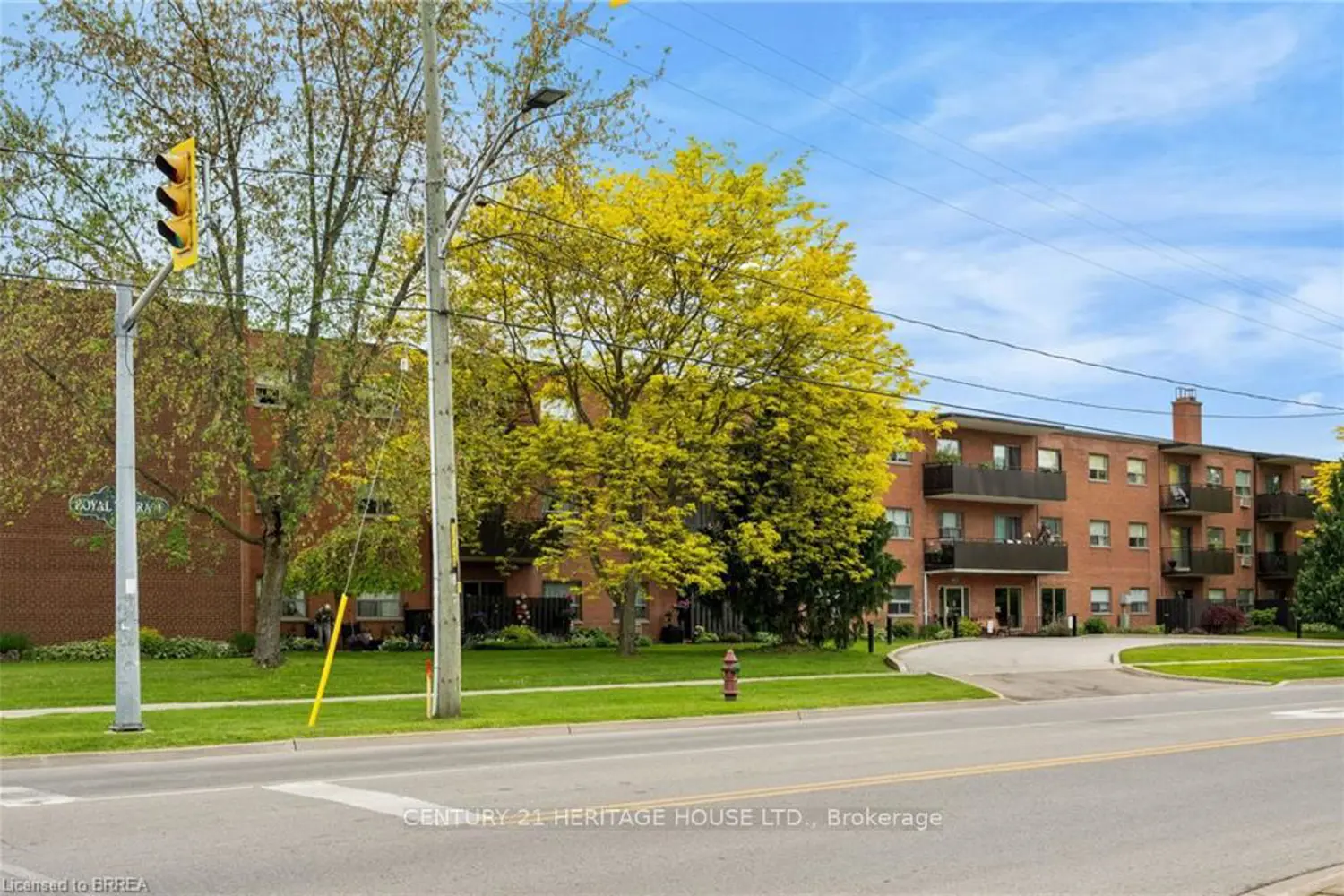 485 Thorold Road 323 photo 2