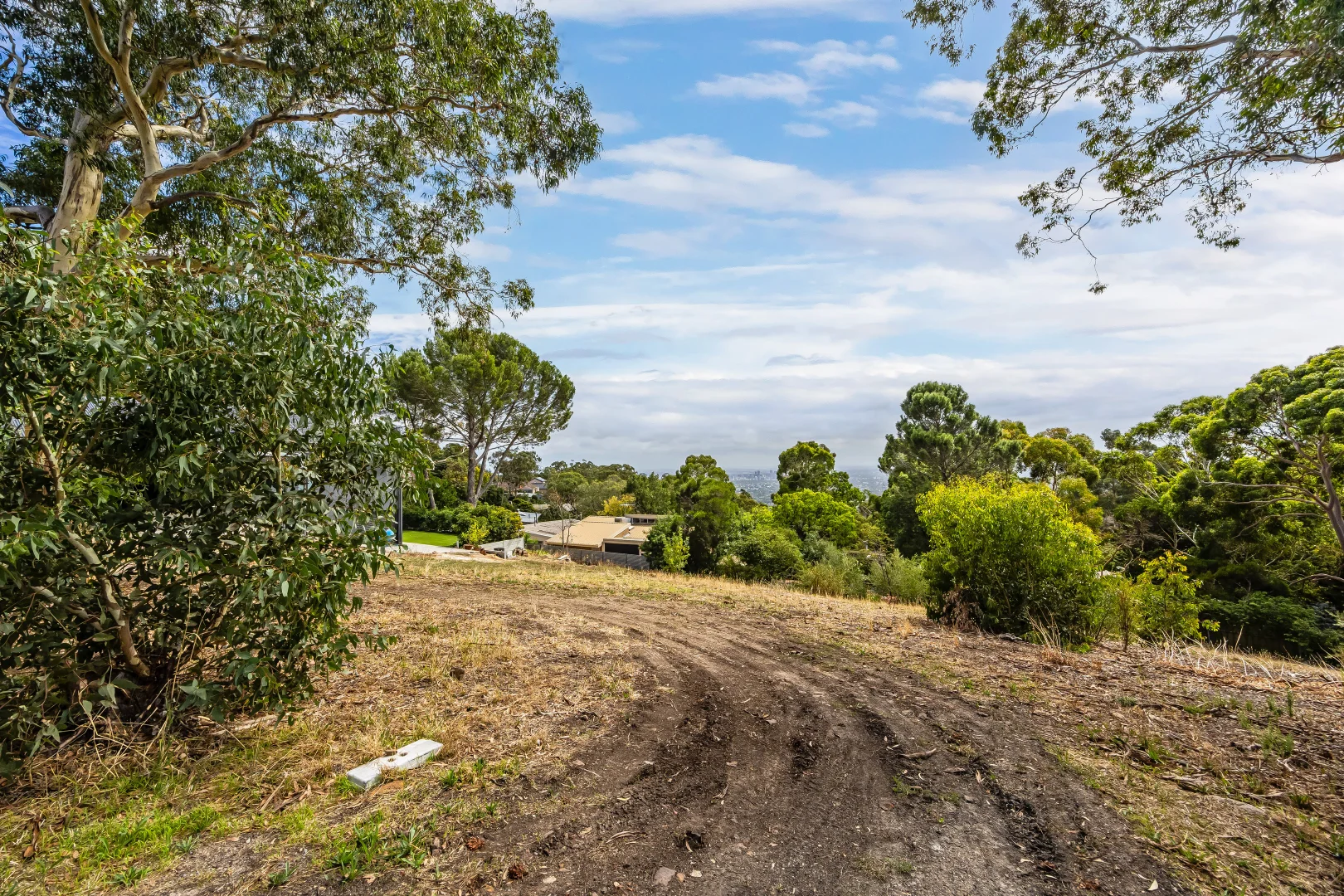 Additional image 3 of 7a Sheoak Drive, Belair SA 5052