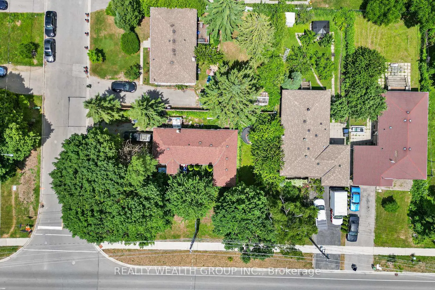 Additional image 4 of 4450 Lawrence Avenue