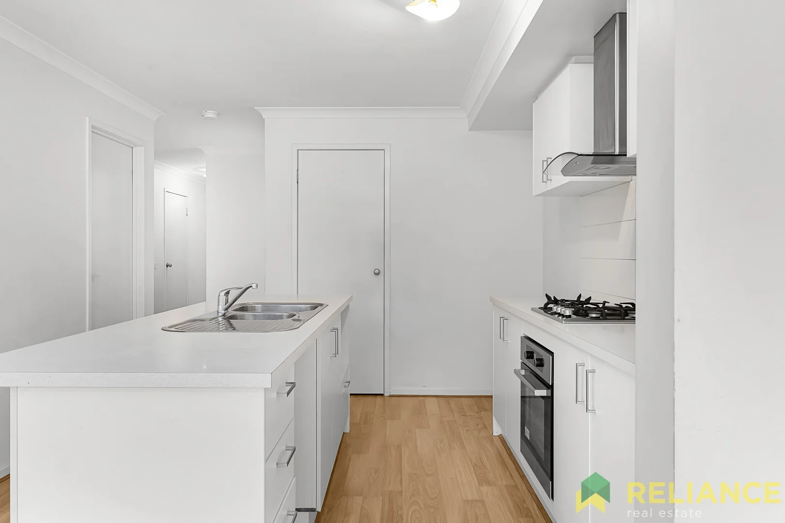 Additional image 5 of 68 Twain Way, Fraser Rise VIC 3336