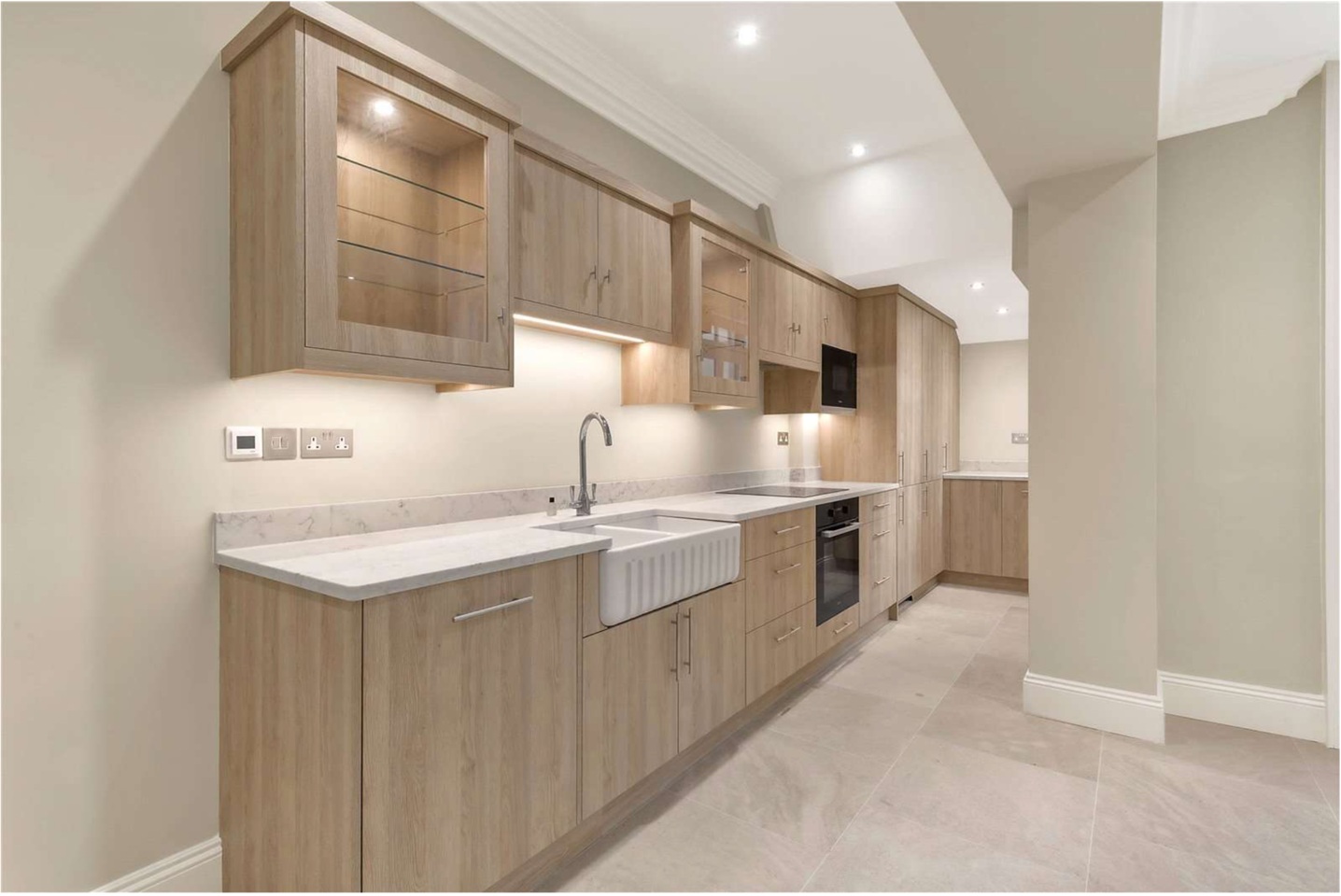 2 Bed Flat, Chesham St, SW1X, N1 7GU photo 5
